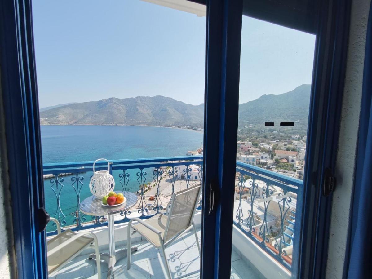 Marinas Studios Livadia  Exteriér fotografie